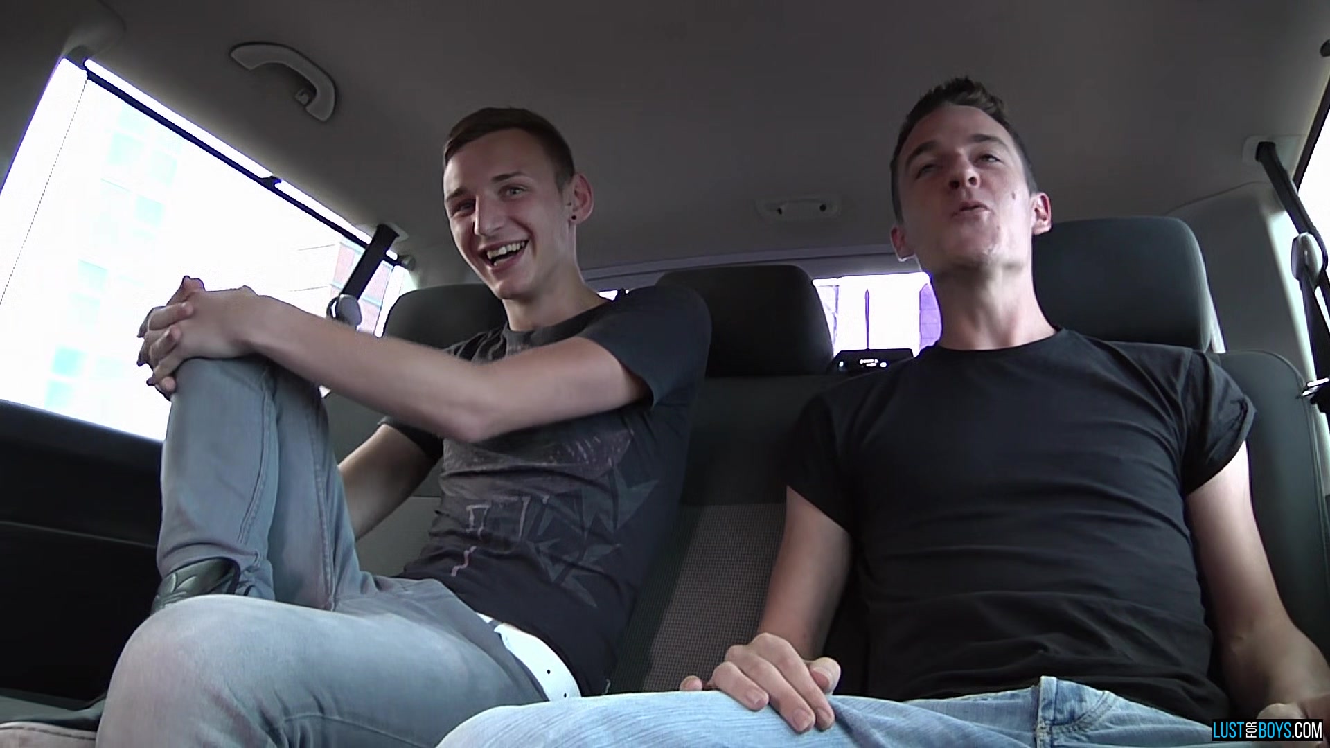 Big Dick Banging In The Back Seat - Luca Finn, Reece Bentley & Sean McKenzie