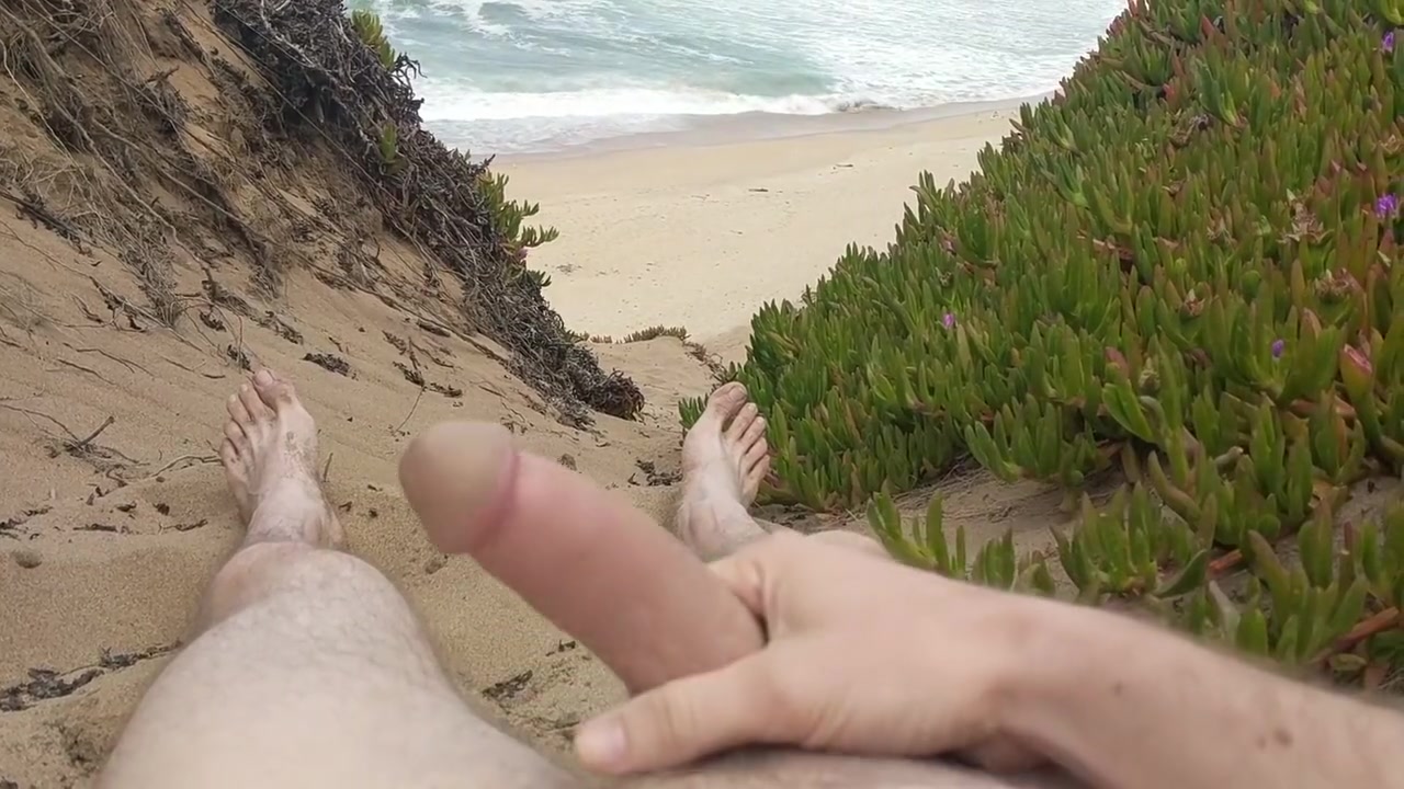 Masterbating On Beach And I Got Caught By Hang Glider