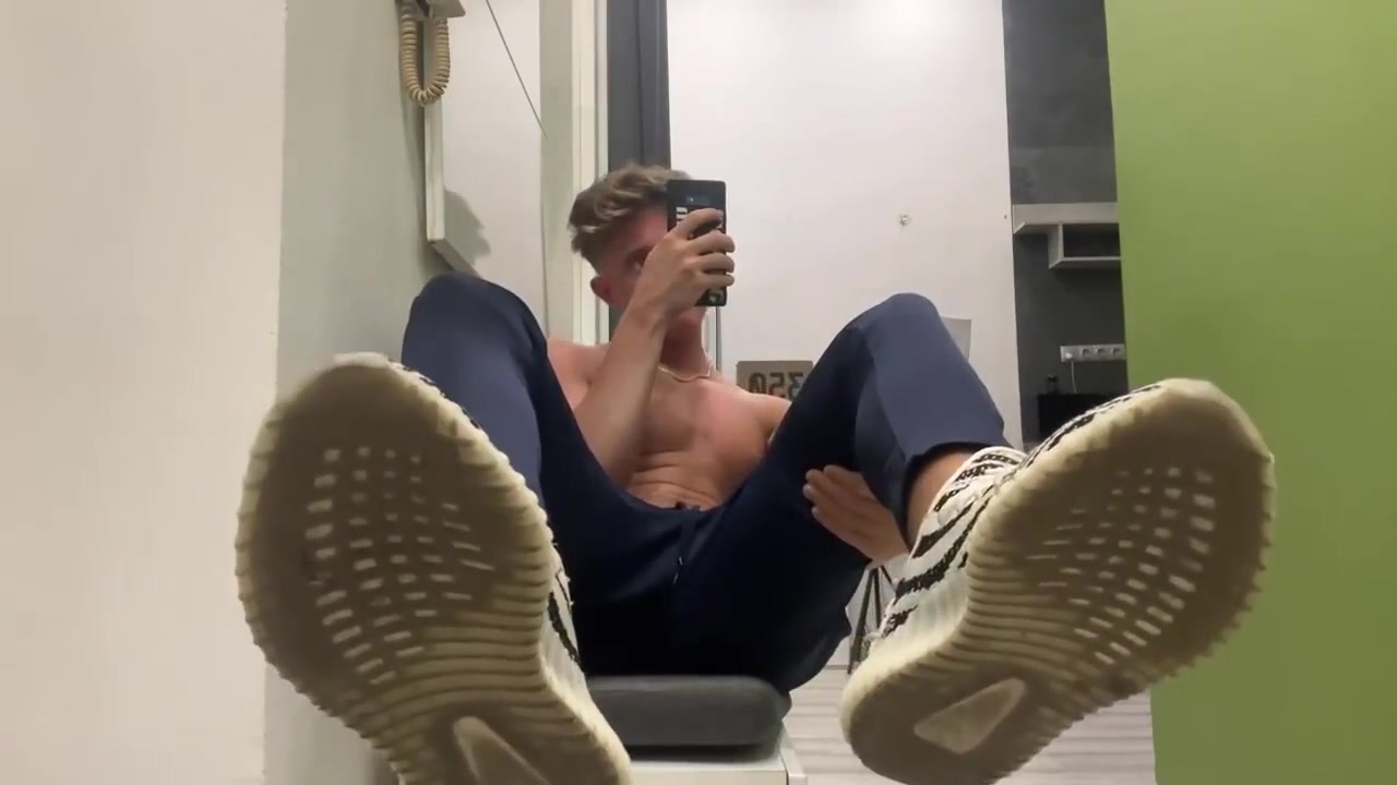 Dirty Shoe Ignore