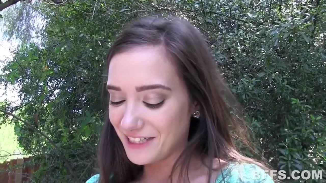 College Girls Having Threesome In The Back Yard