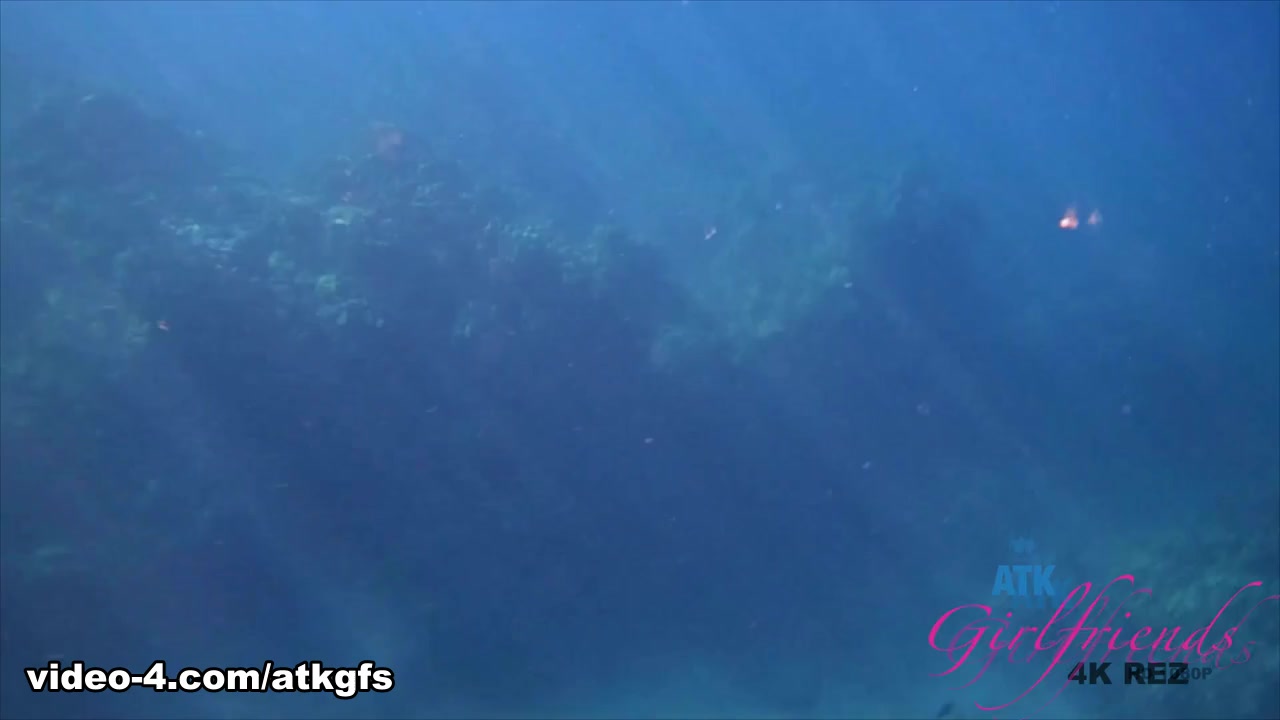Jade Amber in On Her Last Day, Jade Make The Most Of Hawaii - ATKGirlfriends