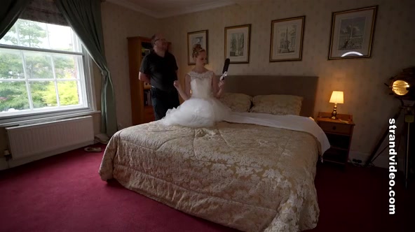 The Diva Bride