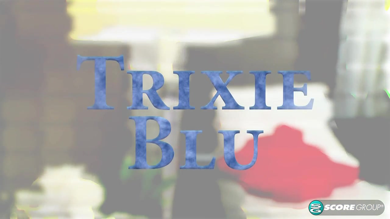 Trixie turns the vanilla - Milfbundle