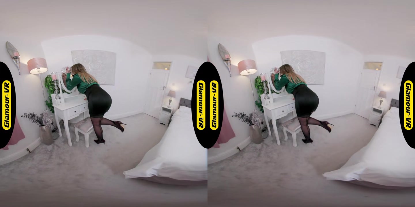 Siobhan Graves - Glamour-VR