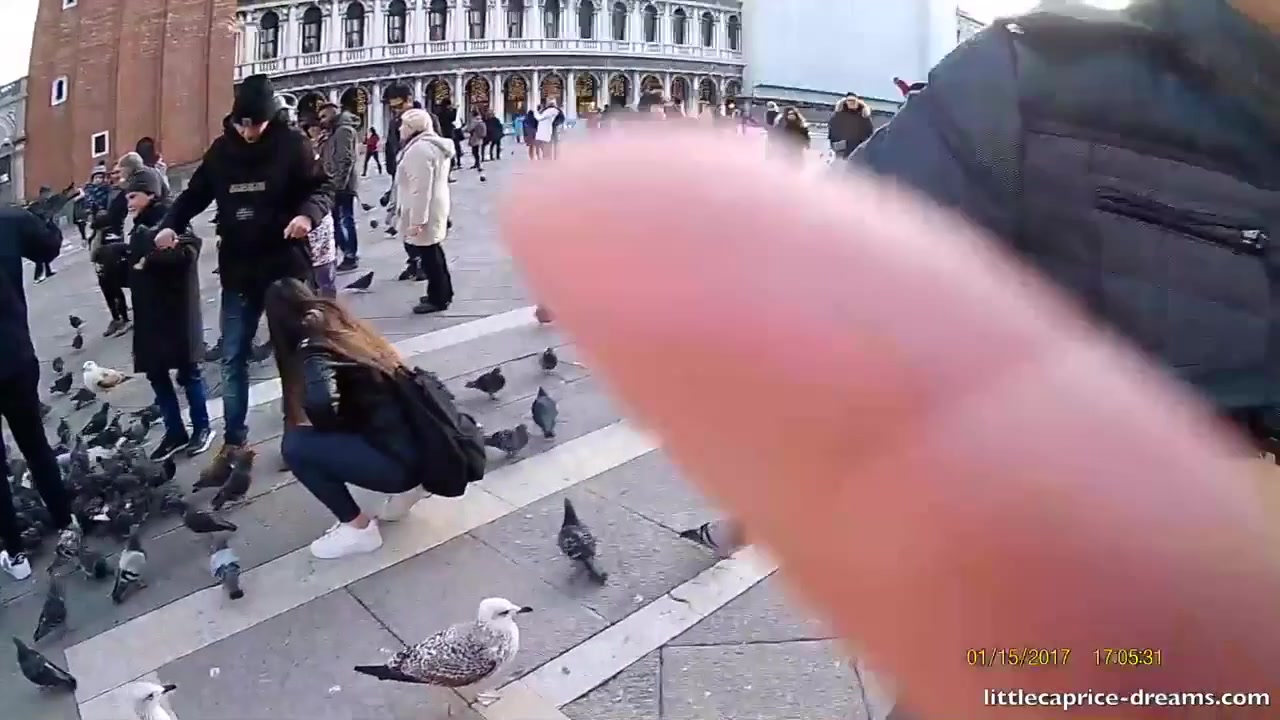 PORNLIFESTYLE one night in Venice - Little Caprice Dreams