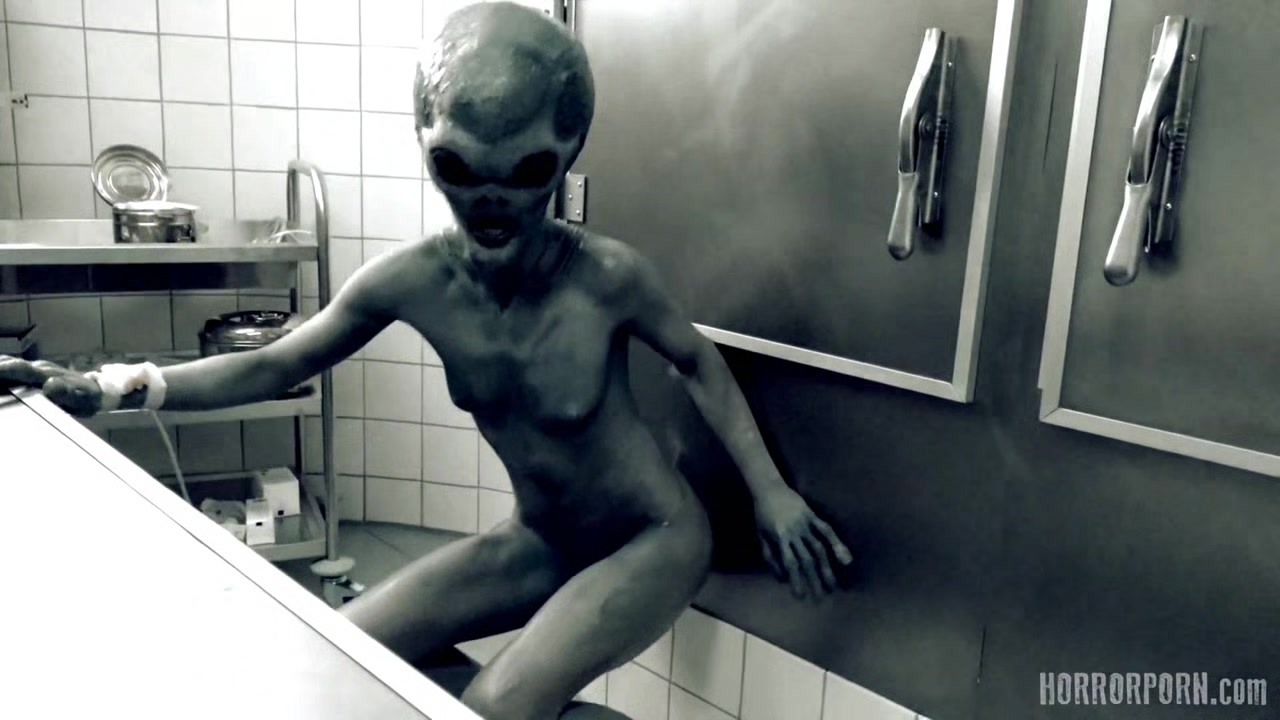 HORRORPORN - Roswell UFO