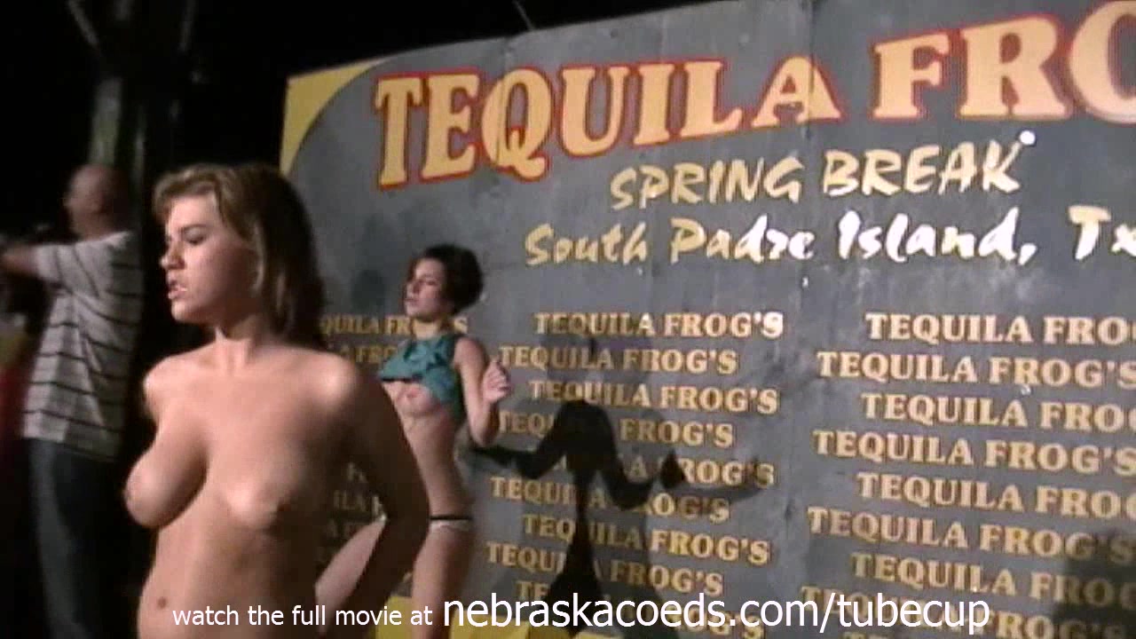 flashing and getting naked in spring break