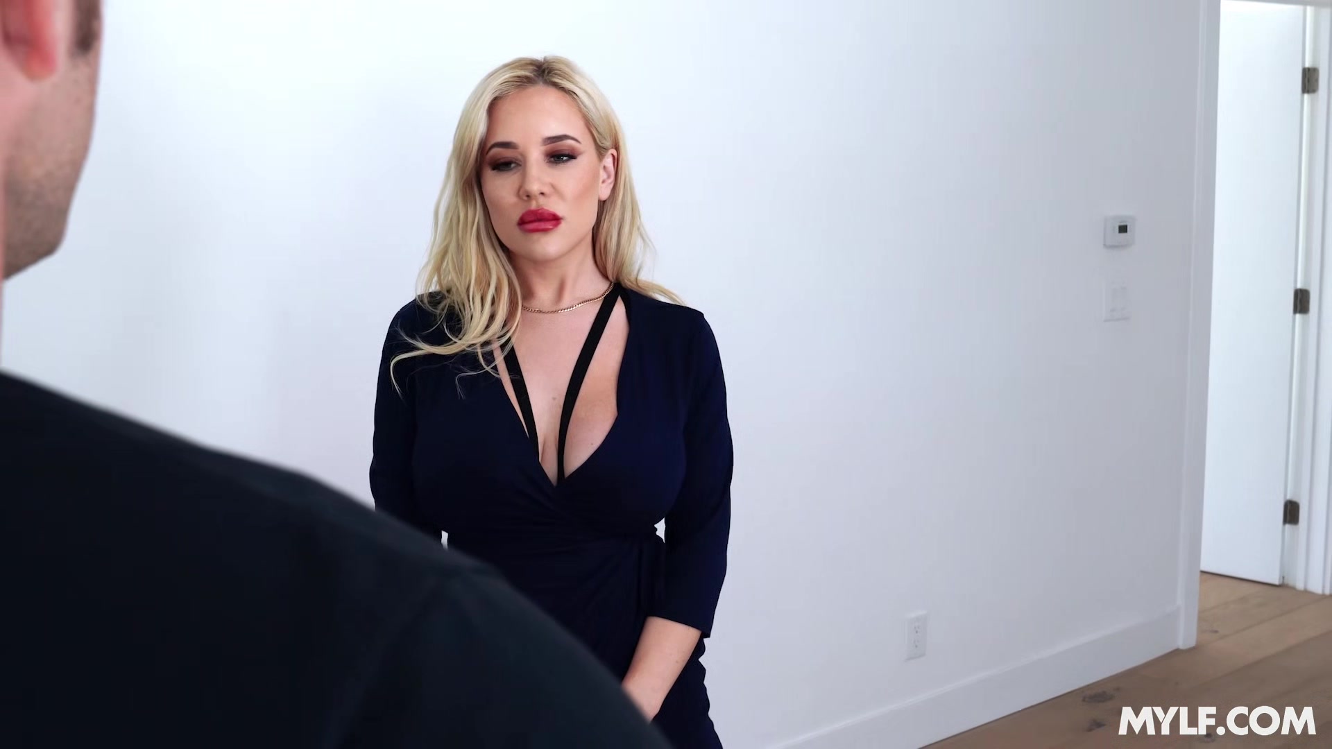 The Counterfeit Cum Queen - Milfty