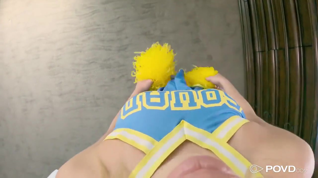 Horny Cheerleader Uhd With Madison Summers