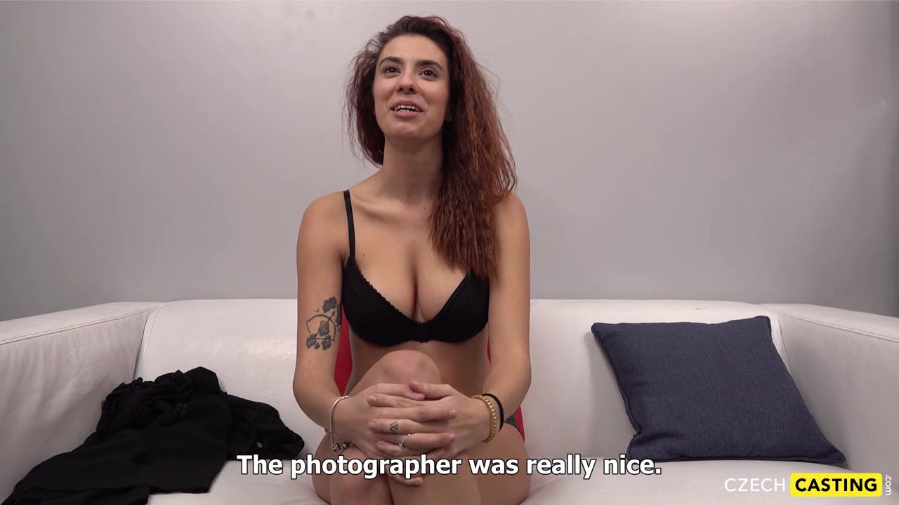 D-tits teen 18+ Earns Extra Cash for Studying