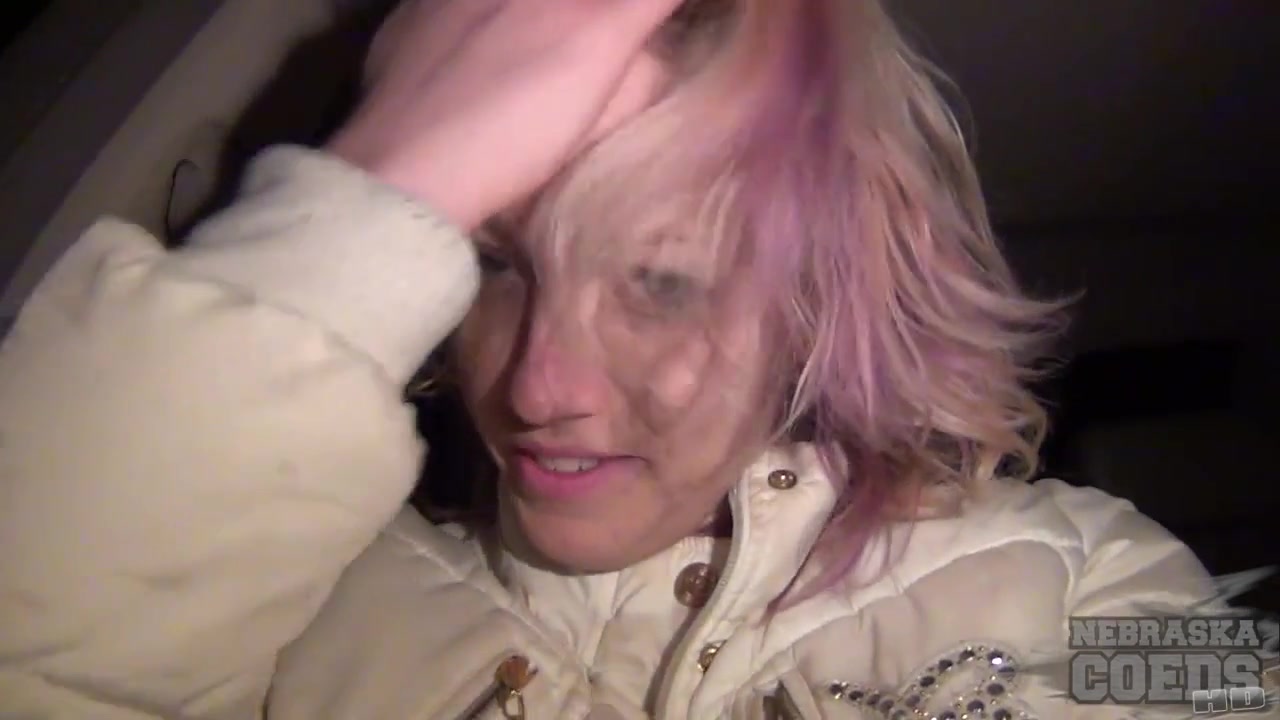 Eve Masturabting In My Car To Stay Warm Des Moines Iowa - NebraskaCoeds