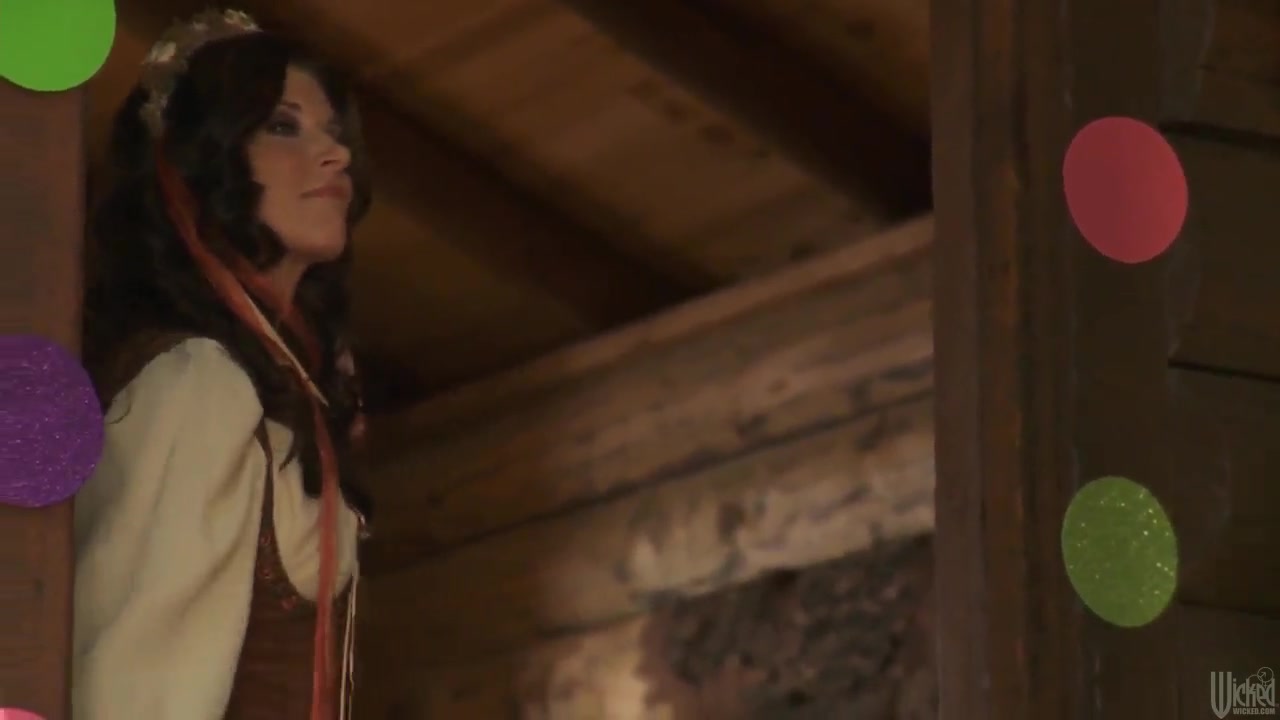 Village threesome orgy with Ash Hollywood and India Summer