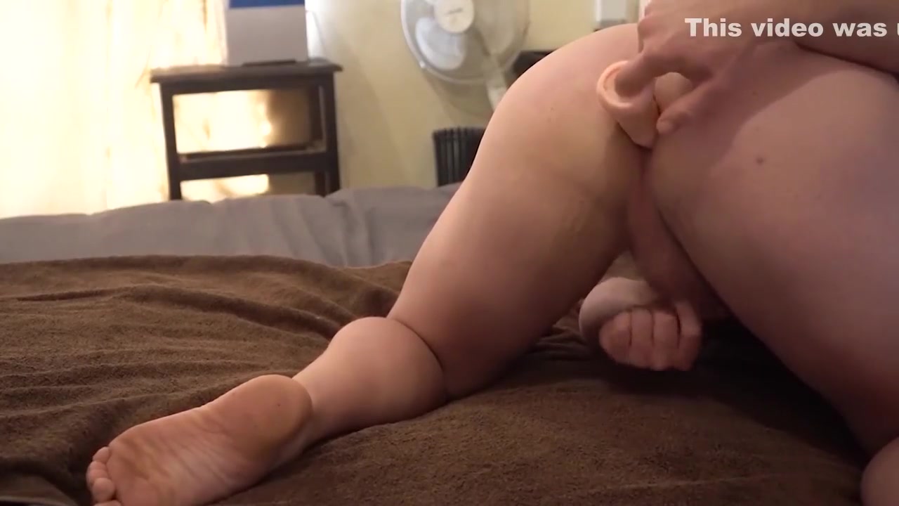 Thick Strong Muscle Fingering His Hungry Ass Before Handsfree Dildo Prostate Orgasm