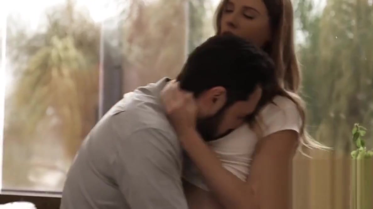 Young vixen Ashley Lane thrashed with dick creampie