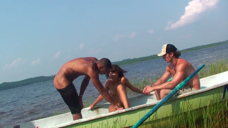 Exposed student 18+ hotty stretched and double screwed in the boat