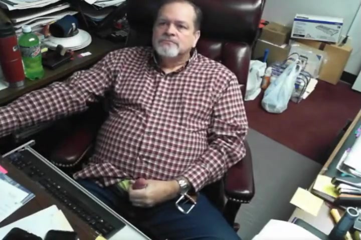 Step daddy Cums On Cam