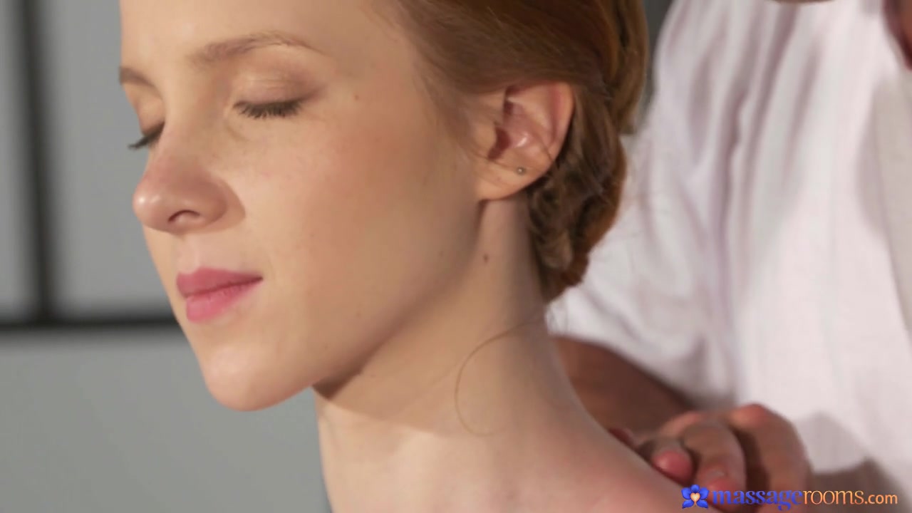 George & Redly in Sensual College Orgasm - MassageRooms