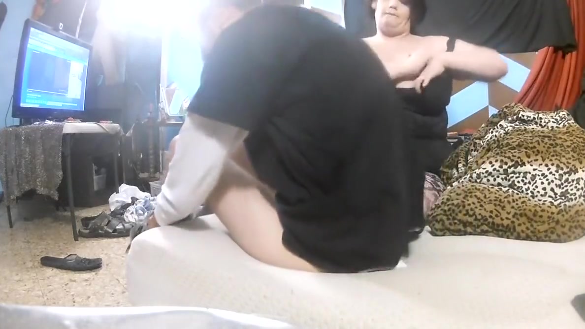 sucking cock n Step brother knocks on door