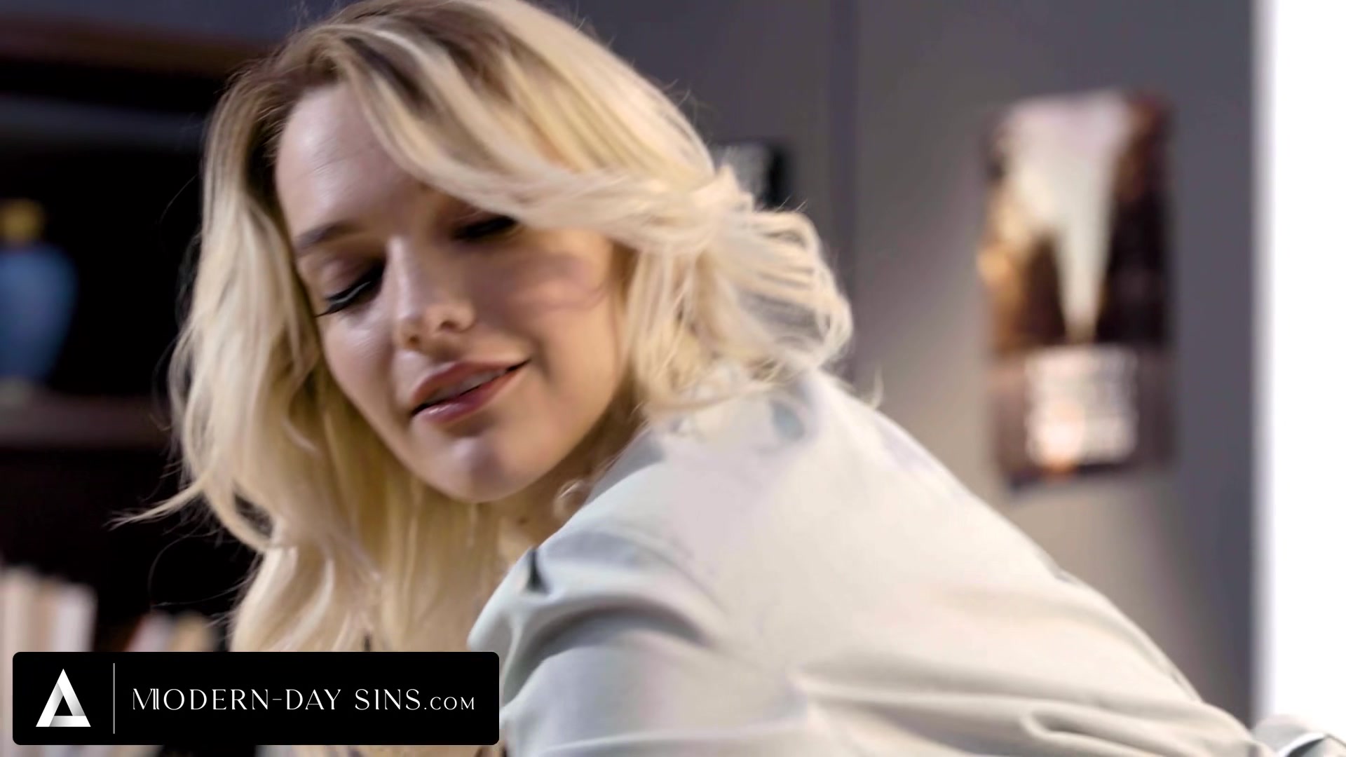 MODERN-DAY SINS - Kenna James Seduces Businessman Into Intense Anal Sesh In His Boss' Empty Office