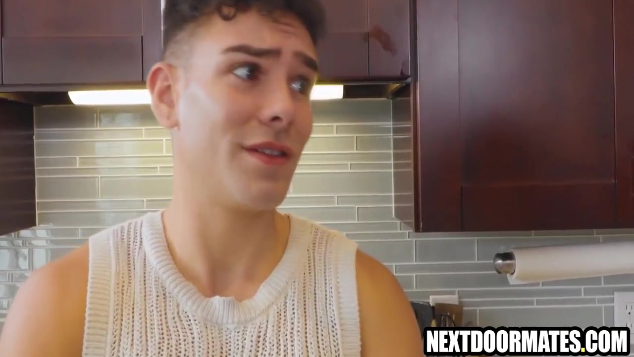 Gay Porn In Straight Guy Fucks Plumber When Wife Is Away 7 Min