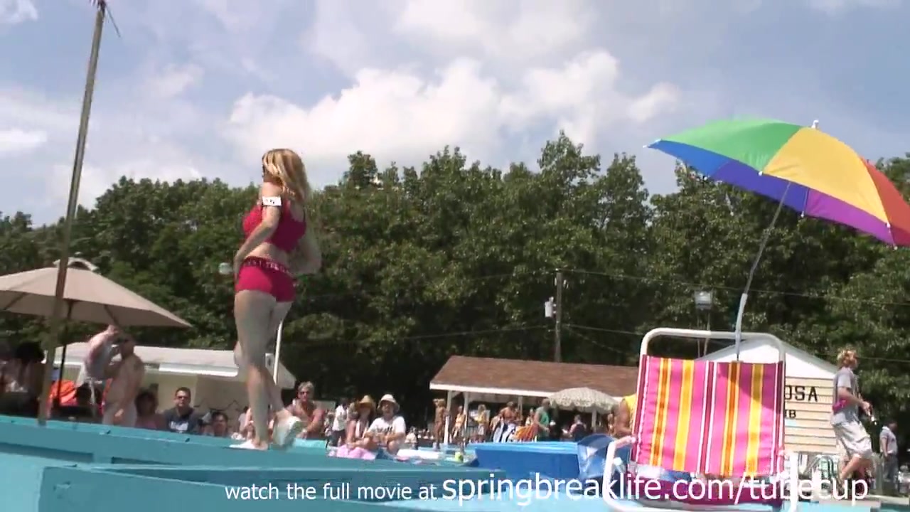 SpringBreakLife Video: Weird And Naked