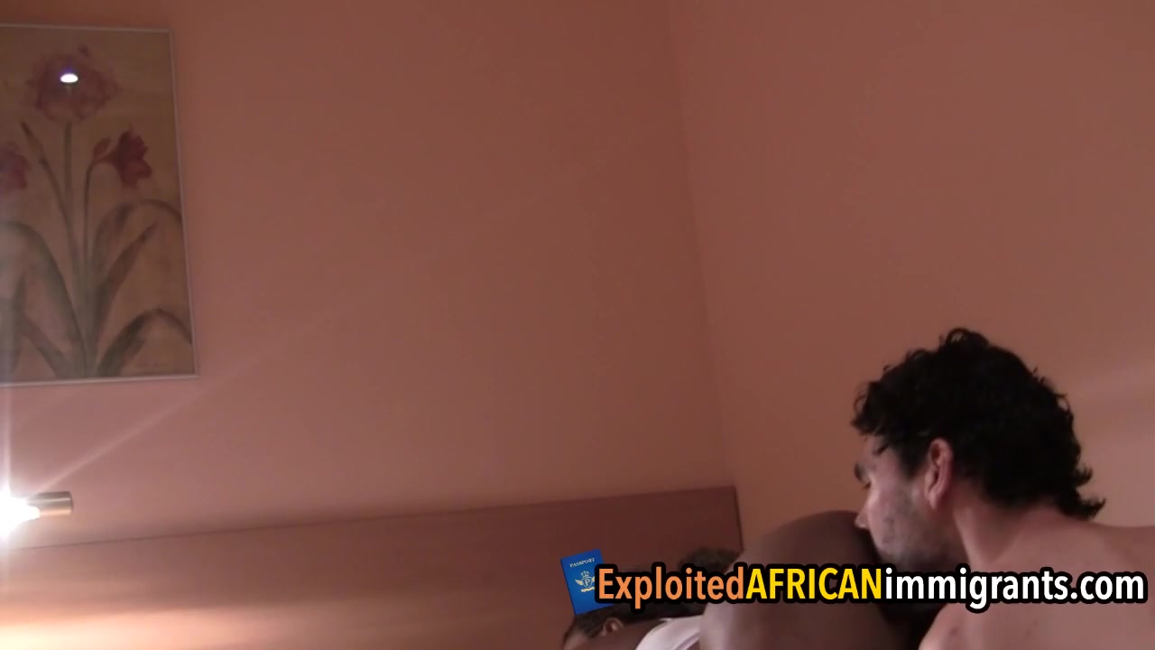 African Amateur teen 18+ Pleases White Cock for Cash