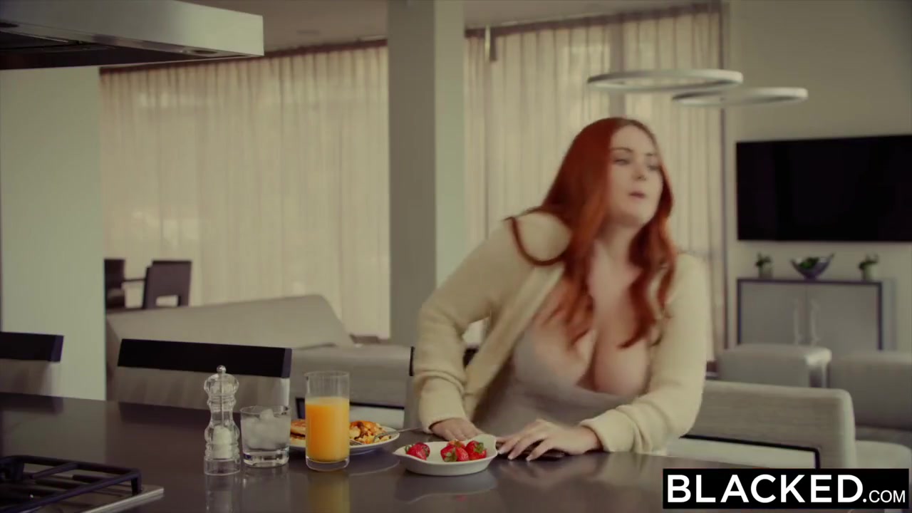 Bbw Thick Redhead teen 18+ Takes A Massive Thick Bbc In Her Cun