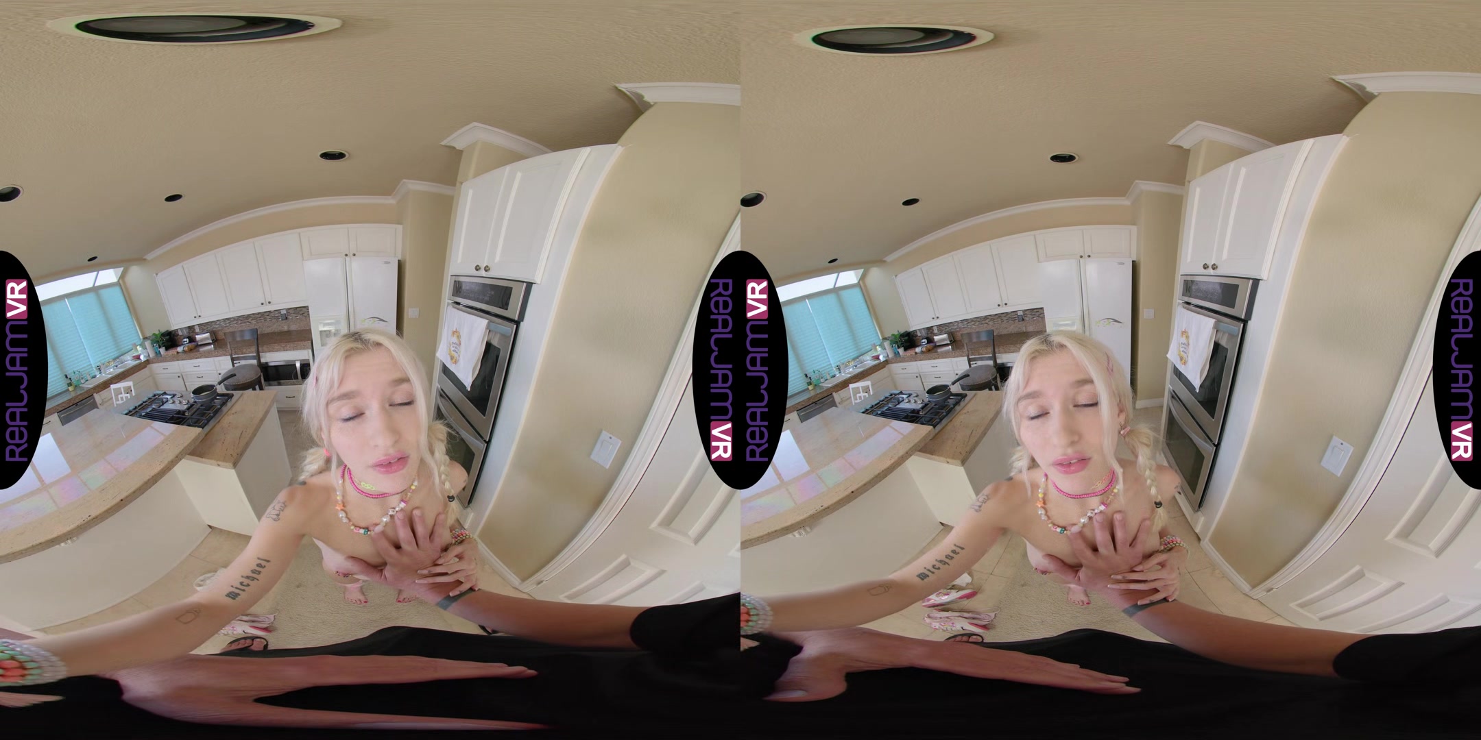 Horny Babysitter Emma Rosie