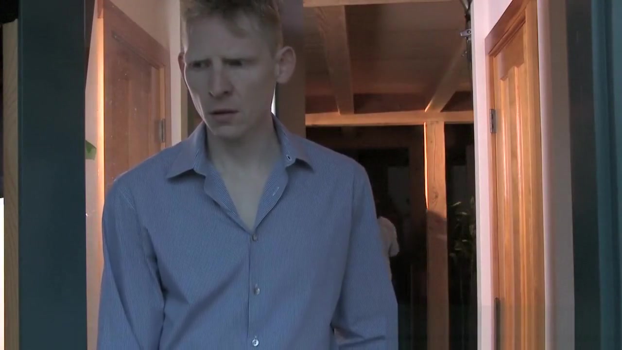 teen 18+ tranny cums tugging