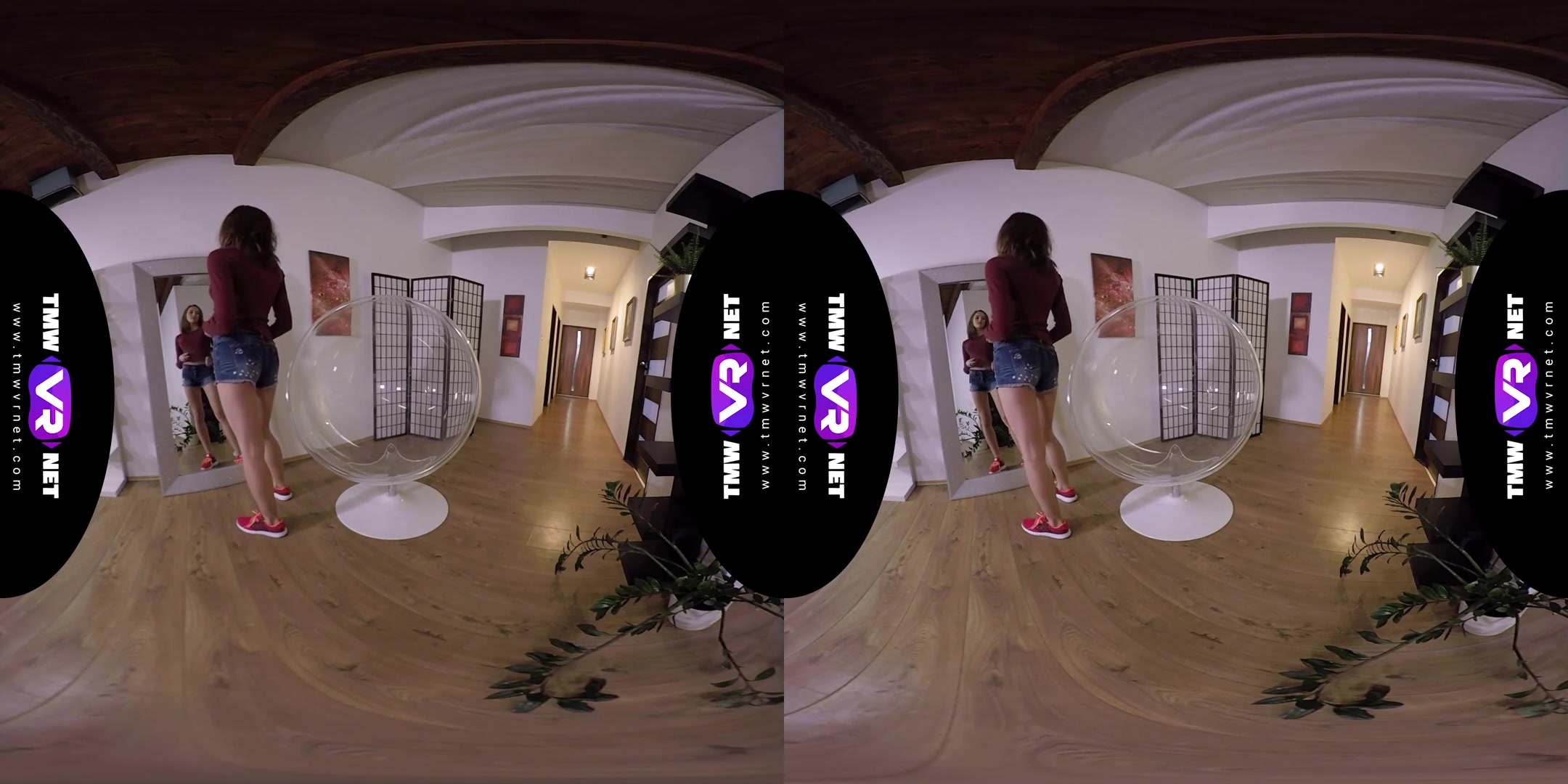 Stacy Cruz in Cutie Orgasms In Front Of Mirror - TmwVRNet