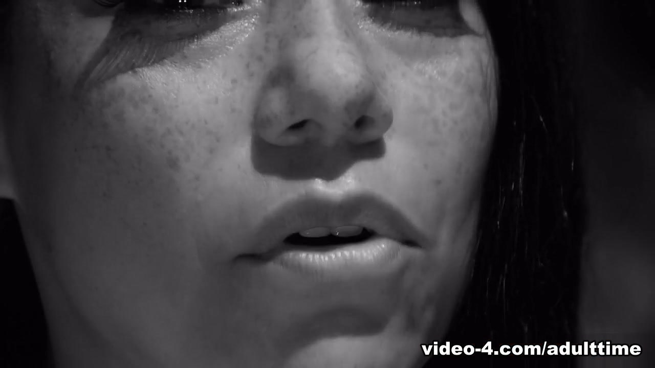 Valentina Bianco & Lara Tinelli in Bad Sometimes - Erotic Power Exchange