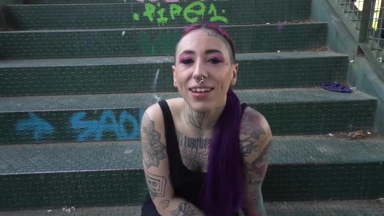 Amazing Redhead Babe Enjoys A Public Blowjob To An Amateur Dude