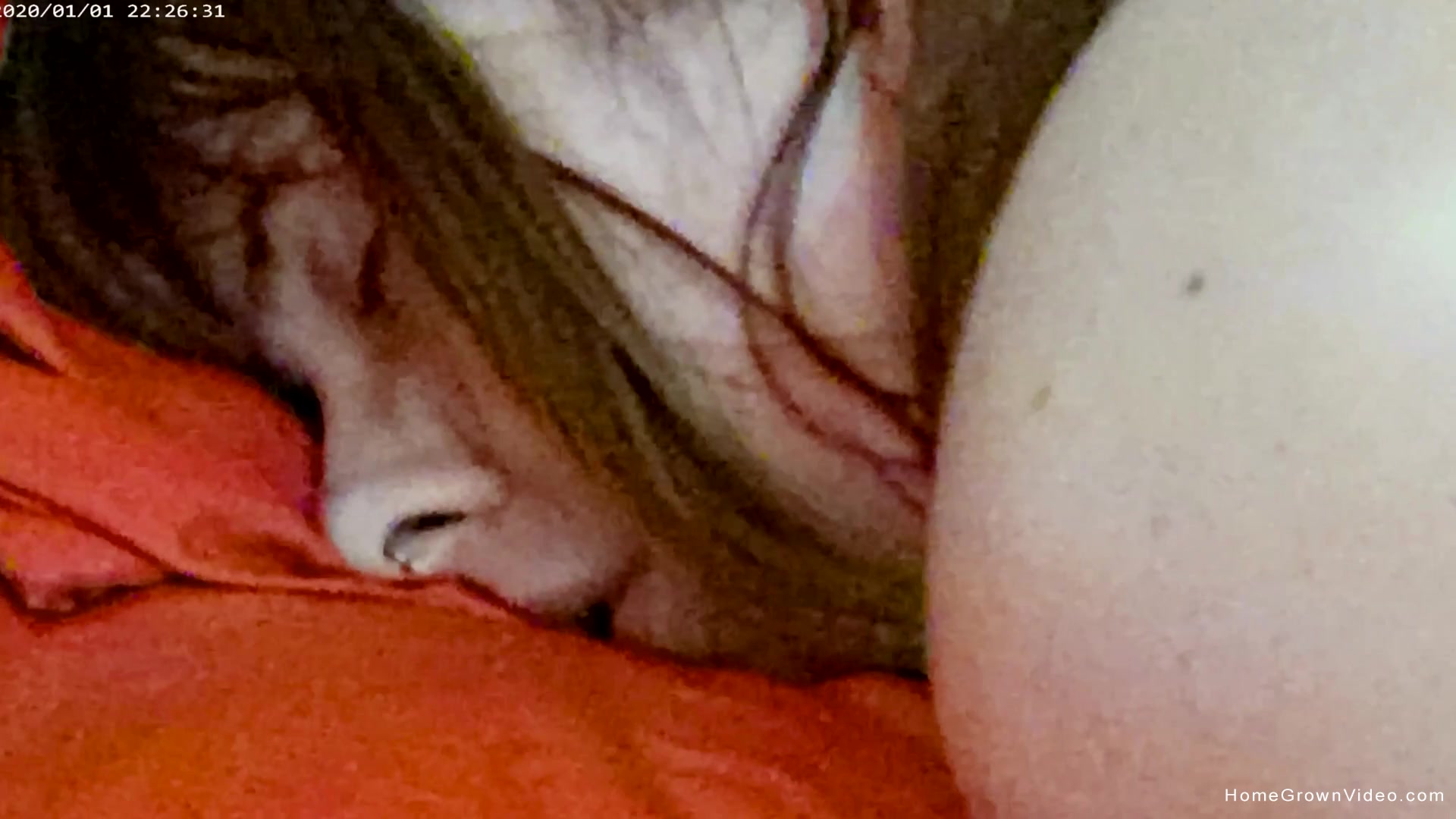 After working herself up with a massager sexy Hannah gets that cock in her ass!