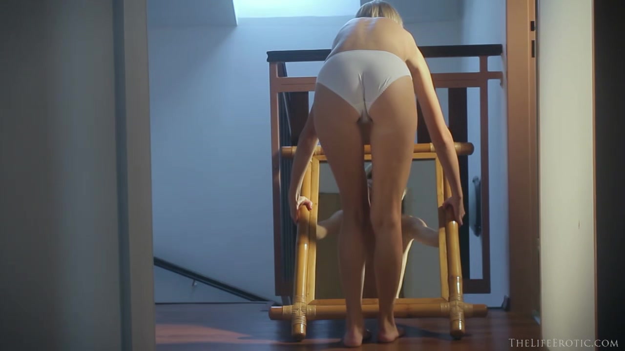 Sensual Reflection - Nastya C - TheLifeErotic