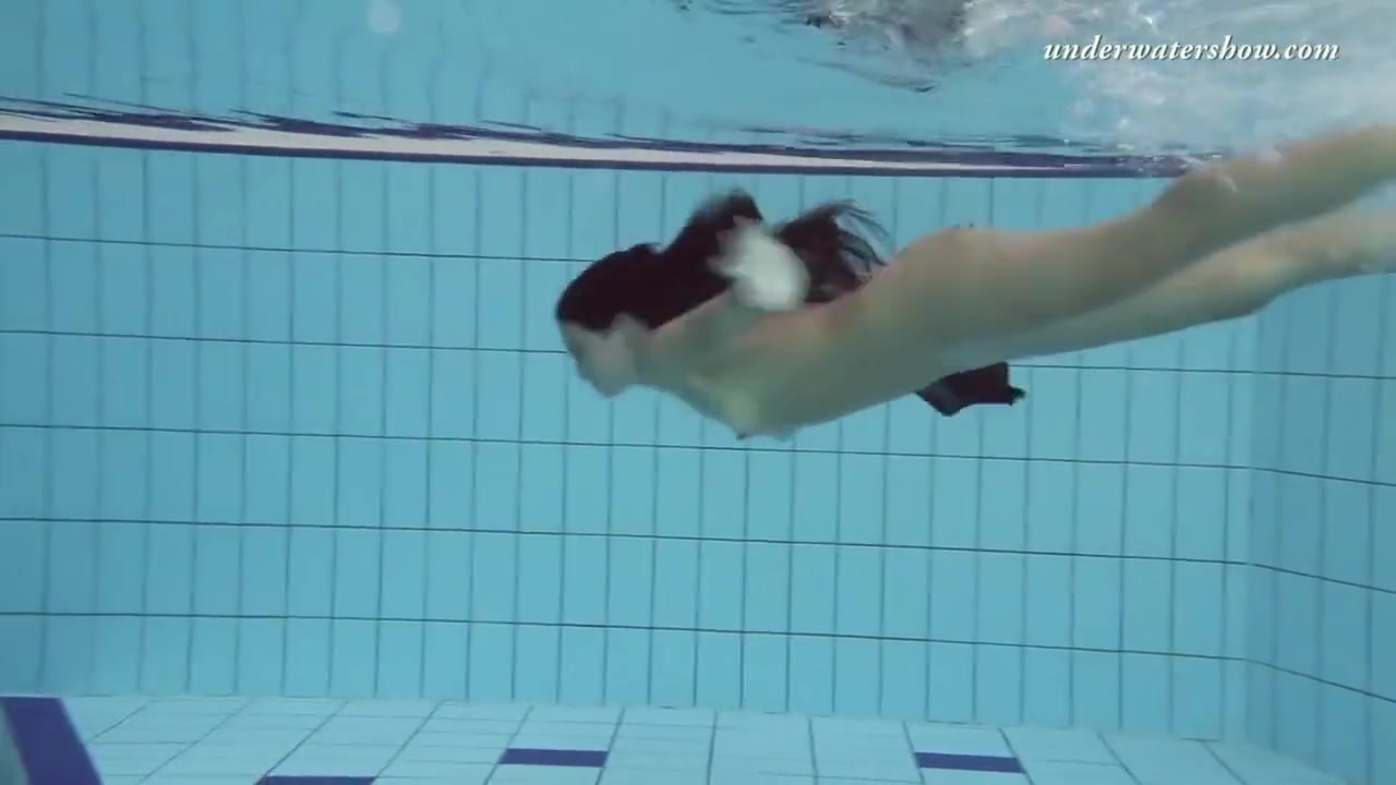 Gypsy Black Haired Babe Swimming Underwater