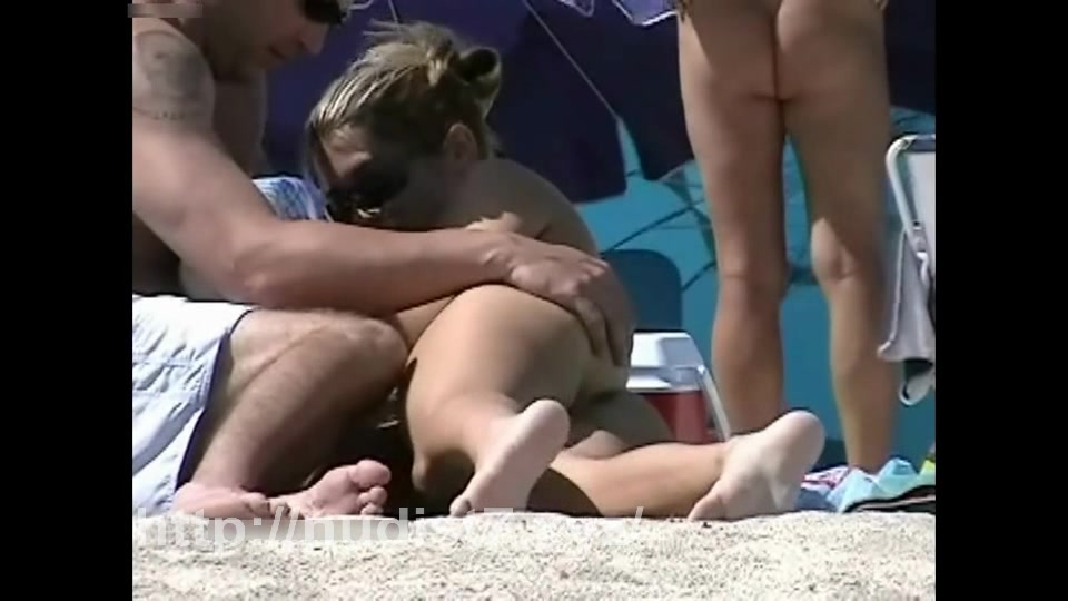 Spying on Naked teenagers 18+ on the Beach
