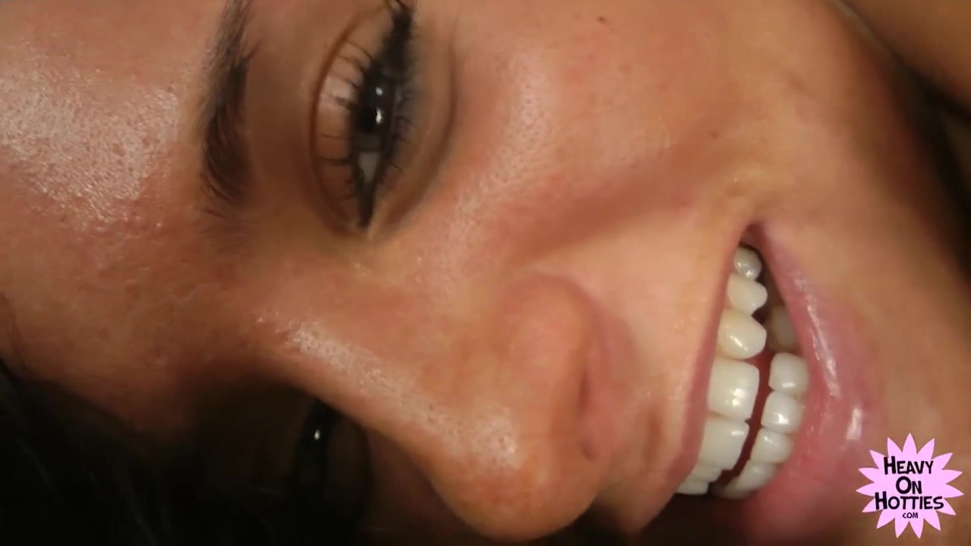 Solarium Sex With Bettina Di Capri - HeavyOnHotties