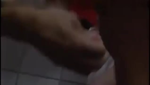 01639,Lewd SEX with exposed breasts!
