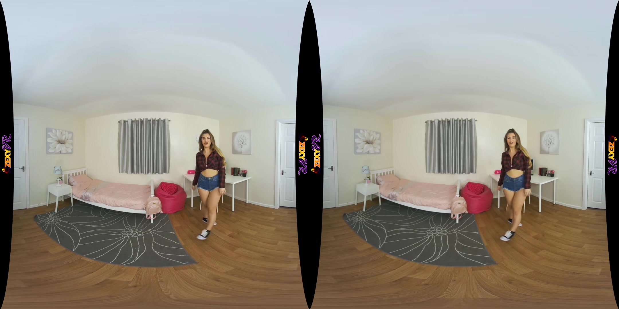 Daisy Dukes - Incredible Babe Solo Striptease Vr