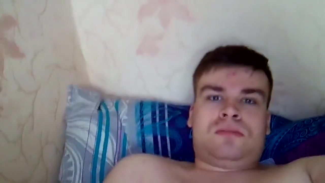 Soset Sam Sebe Drochit Nogami Lizhet Nogi V Vannoi Self Suck Autofellatio Self Footjob