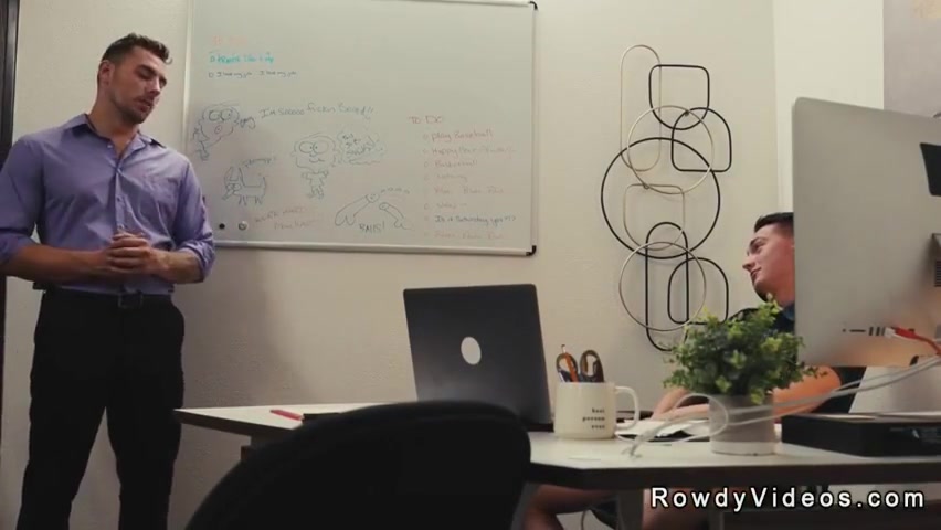 Gay Masturbate And Anal Fuck Colleague In The Office - Carter Woods And Masyn Thorne