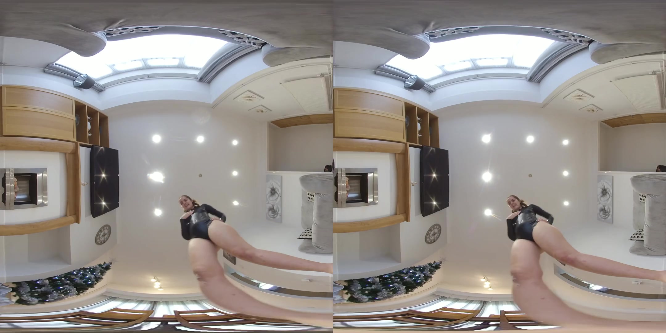 Tamsin, Face Sitting; Amateur Fetish VR POV - SexLikeReal