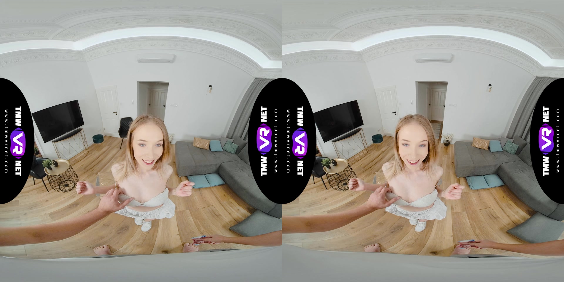 No money? Give a blowjob! - TmwVRnet