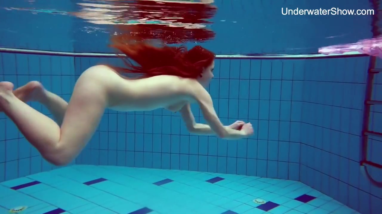 Perfect Titties And Ass teen 18+ Swimming