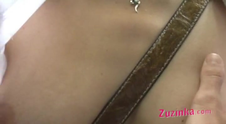 Zuzinka plays with her pussy outdoor