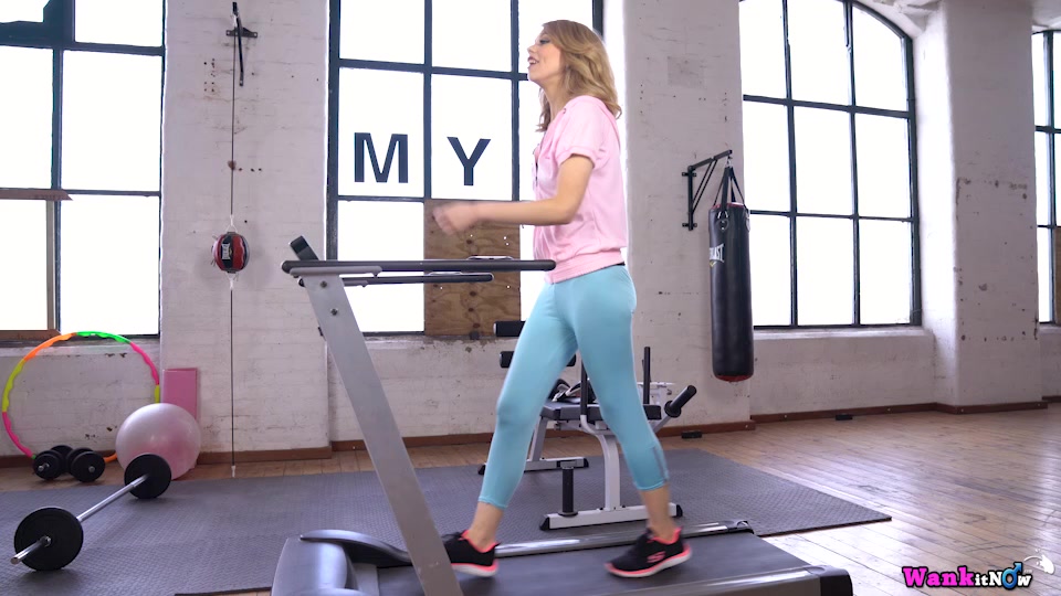 Eva - Hard Workout:Pt1 - Sexy Videos - WankitNow