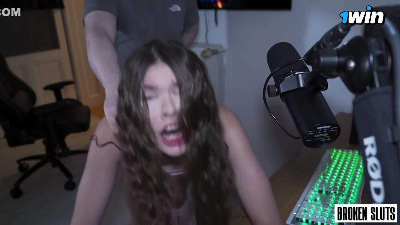 Whore In The Streets Whore In The Sheets - Princess Alice