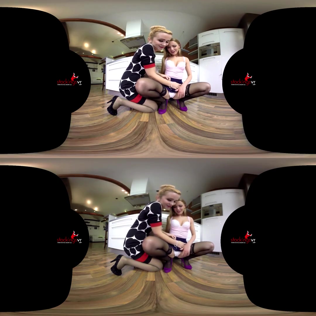 Nikky Dream & Mandy Paradise in Objects Of Desire - StockingsVR
