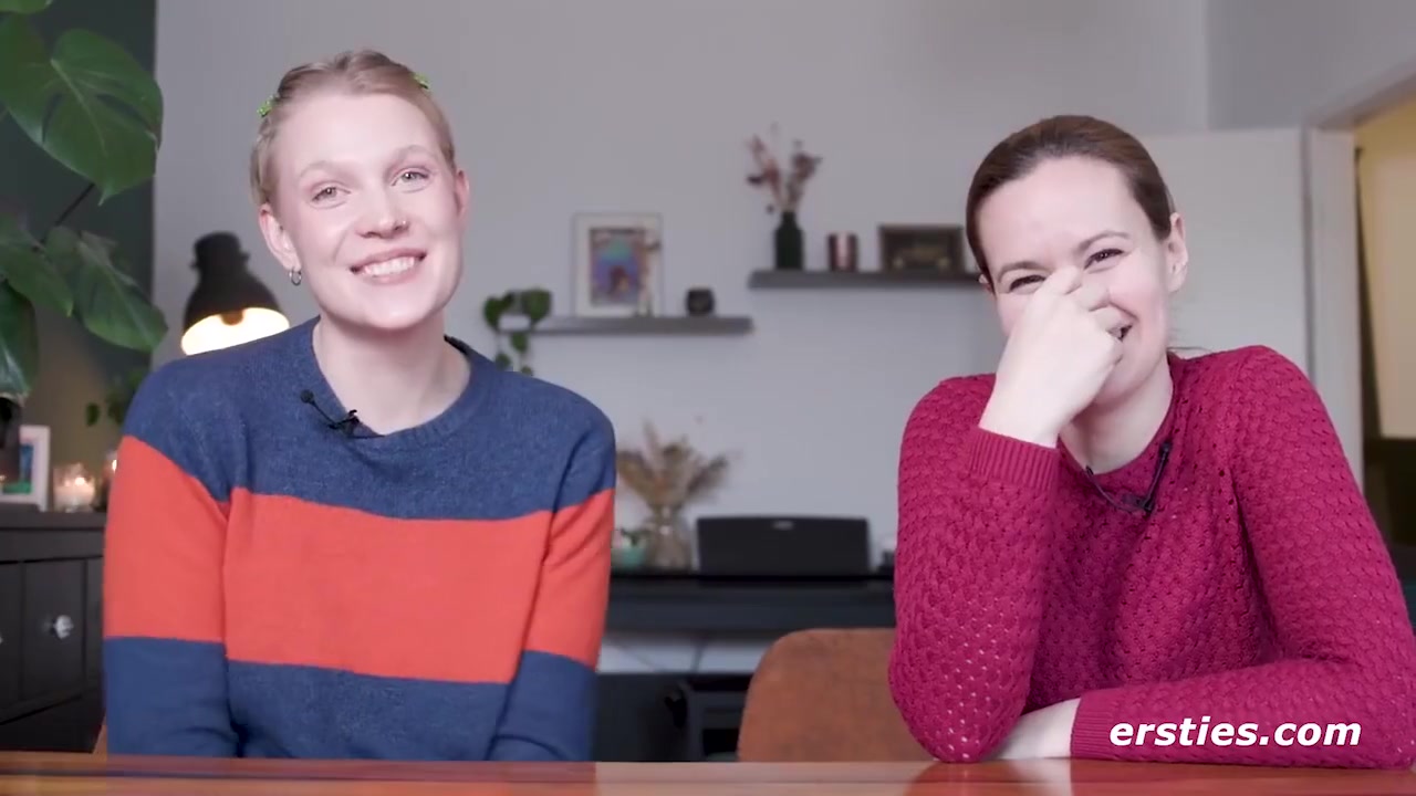 Pornoproduzentin Trifft Heibes Fan Girl