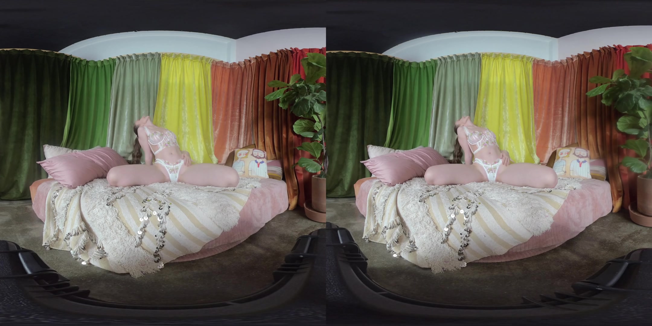 Rainbow Bed - EmilyBloom